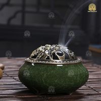 Làm thế nào để trầm hương được sử dụng trong nghệ thuật?